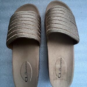 CL By Laundry Moonshine Slide Sandals Metallic Ribbed Unworn 9W